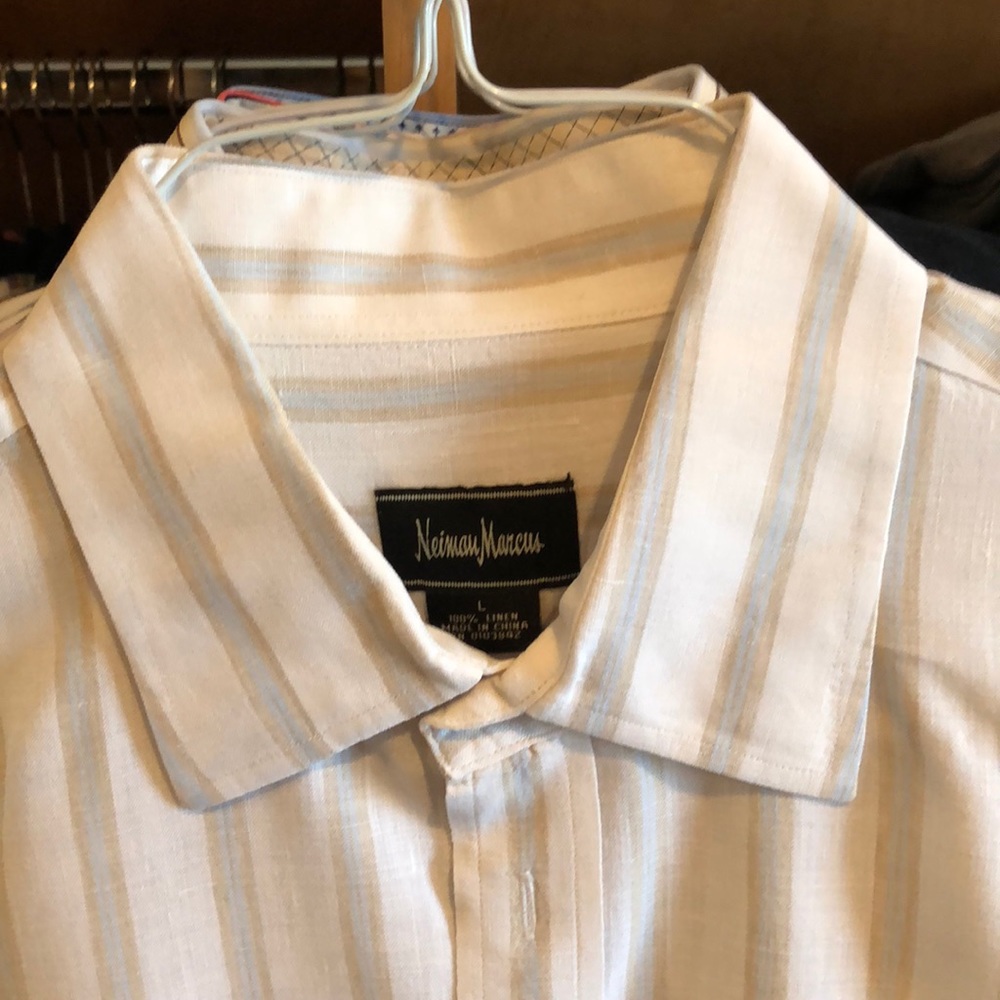 Neiman Marcus linen shirt. Size Large